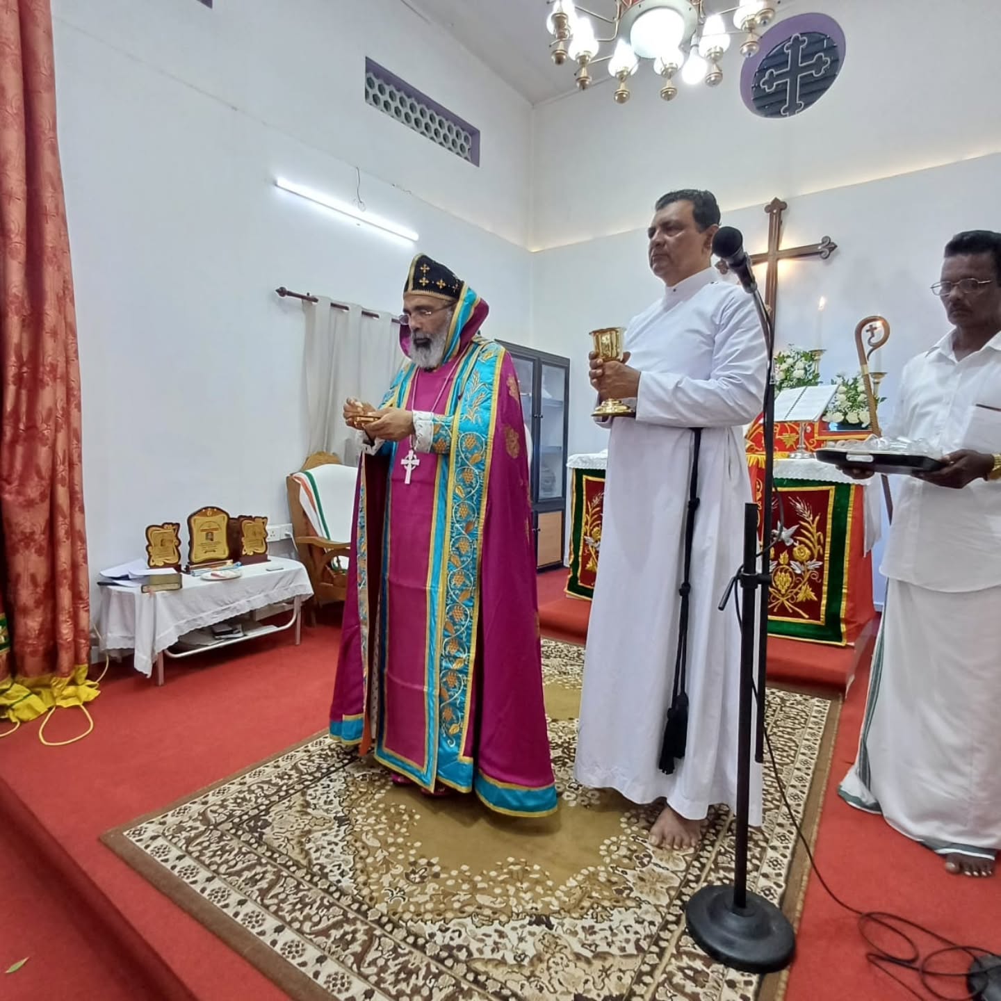 St. Luke's Holy Altar and Sanctuary, Vallamkulam